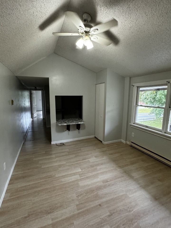 11495 Leetown Rd #1 - Photo 3 of 7