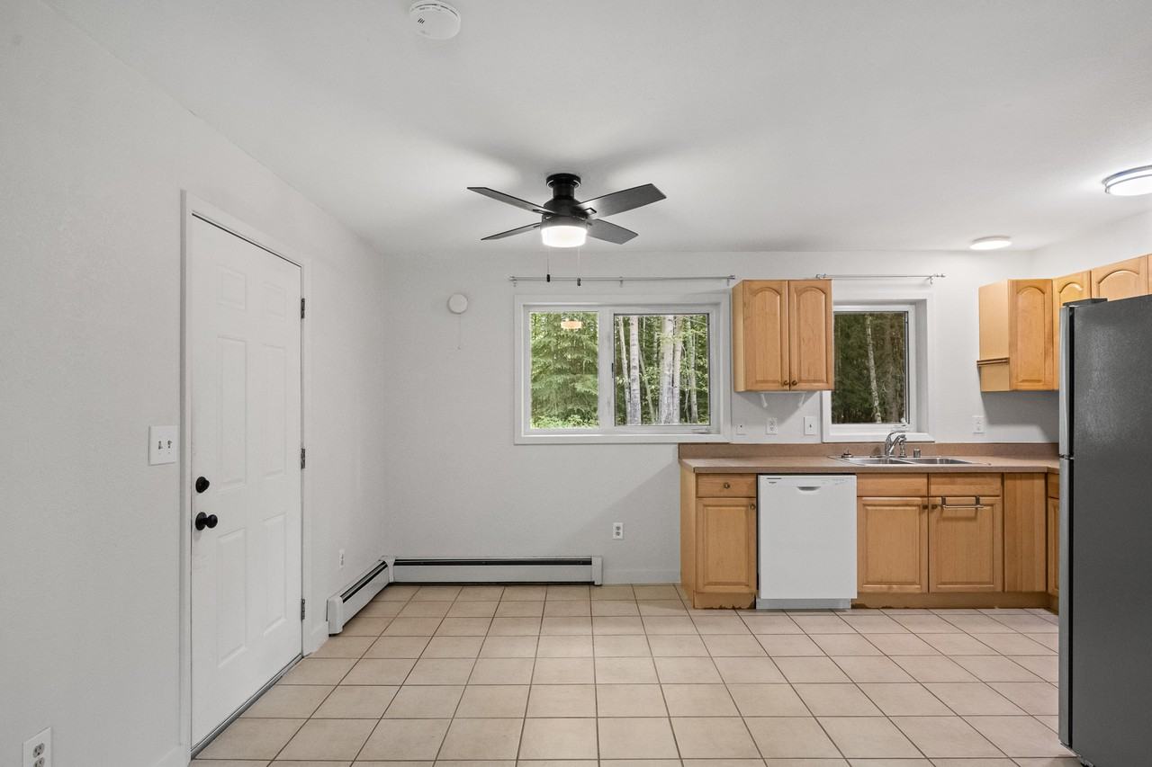 2228 Independence Cir E #1 - Photo 5 of 16