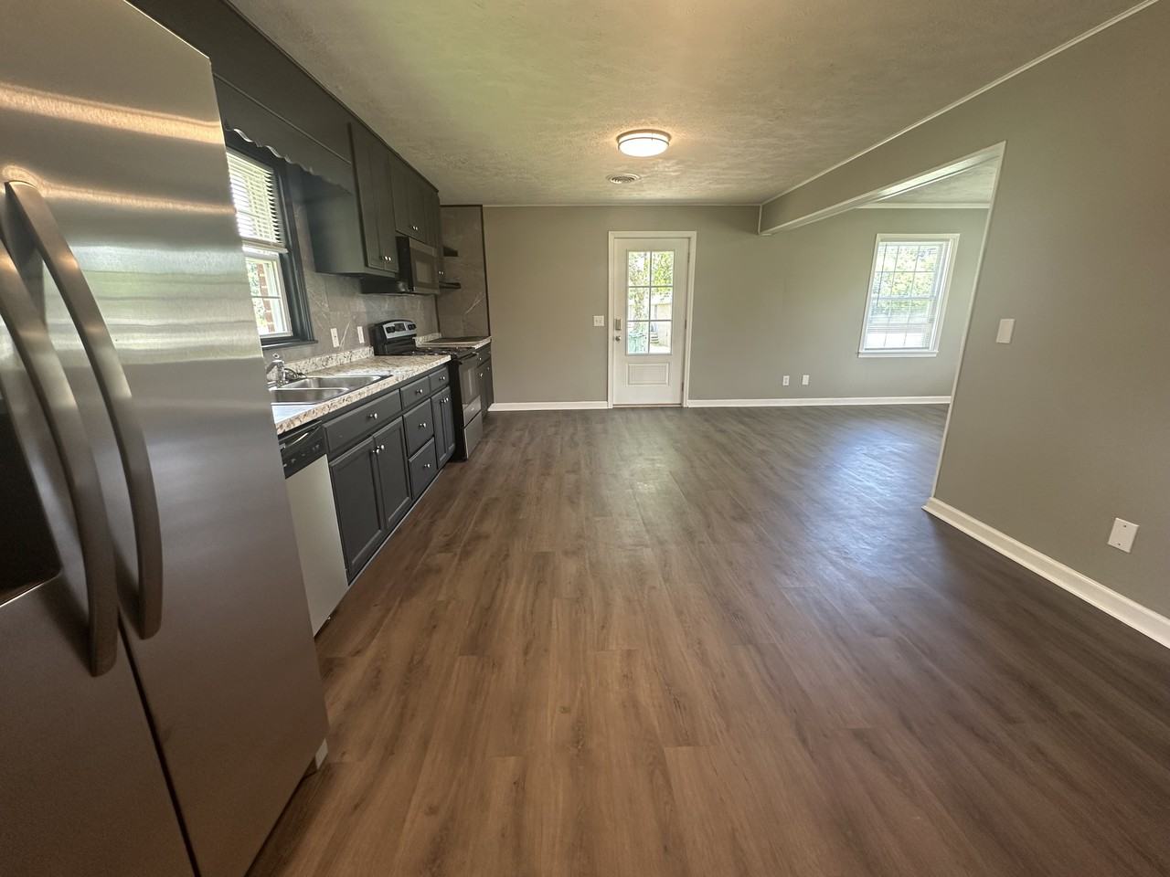 104 Glendale Ave #1 - Photo 5 of 10