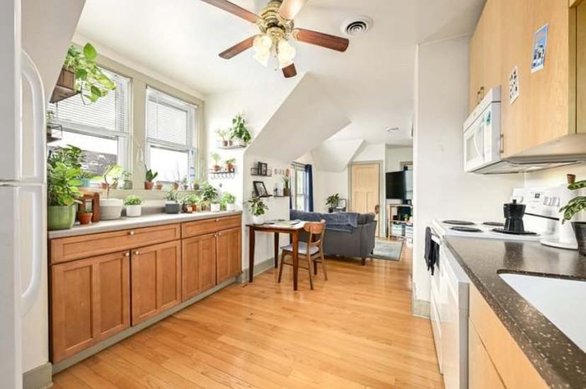 2044 N Buffum St #B - Photo 2 of 7