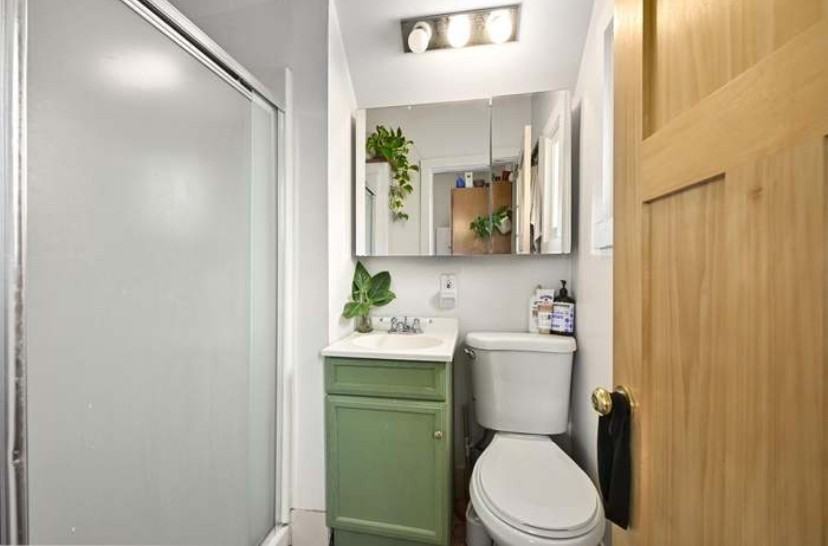 2044 N Buffum St #B - Photo 6 of 7