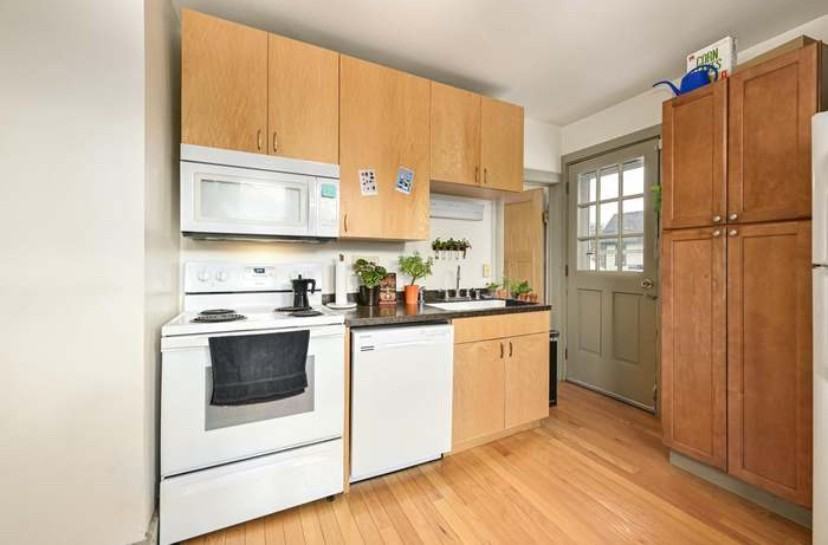 2044 N Buffum St #B - Photo 7 of 7
