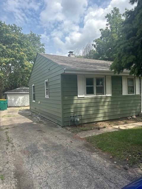 208 N Emery St #1 - Photo 2 of 11