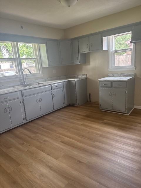 208 N Emery St #1 - Photo 4 of 11