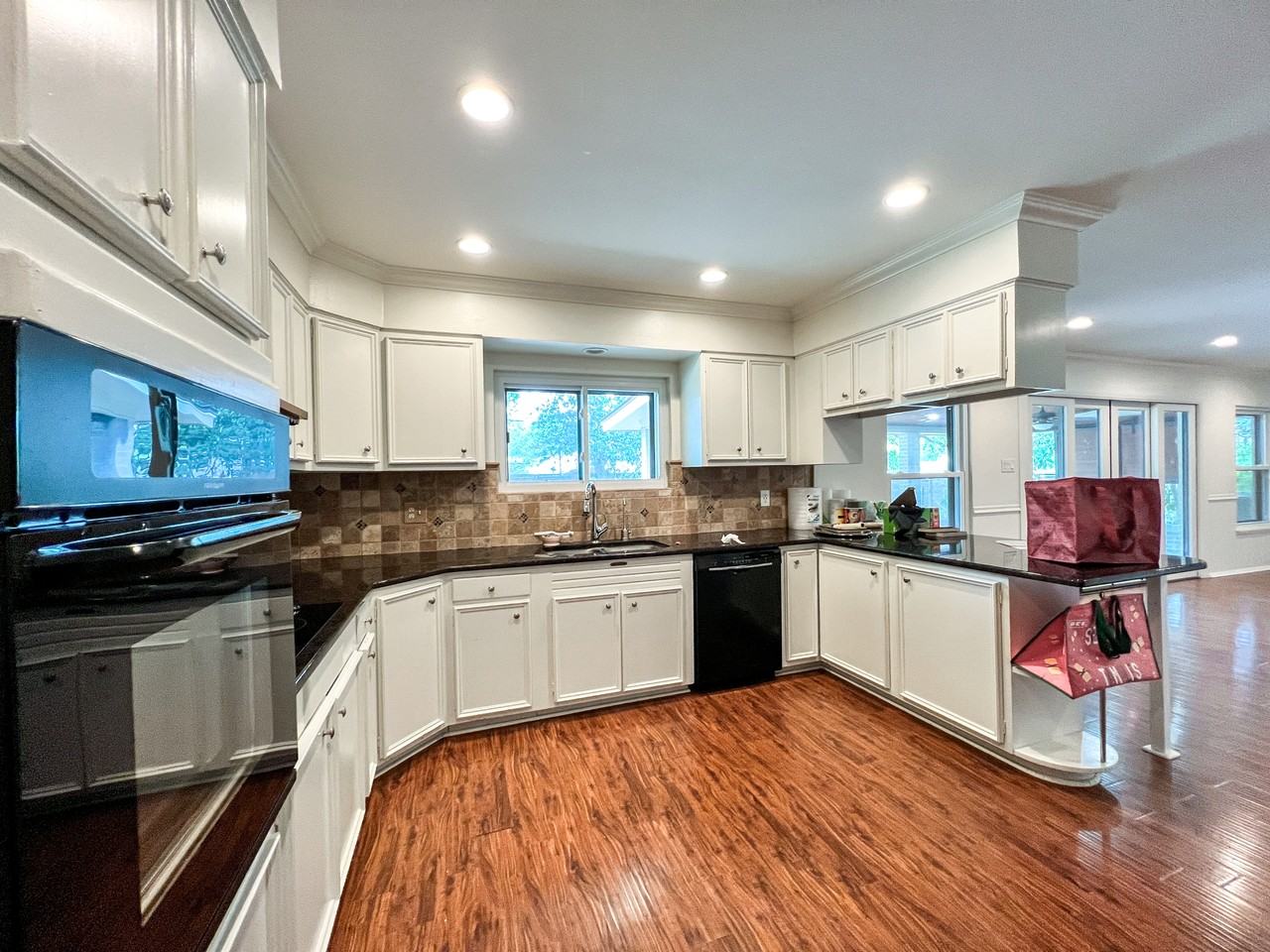 219 Laramie Dr #1 - Photo 5 of 28