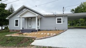 featured image of 112 Douglas St #1