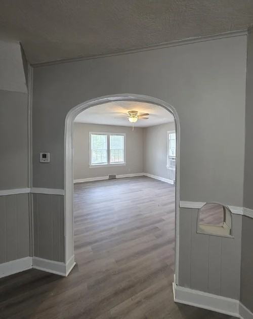 1504 N Summit Ave #1 - Photo 6 of 10