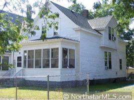 featured image of 534 Jenks Ave #1