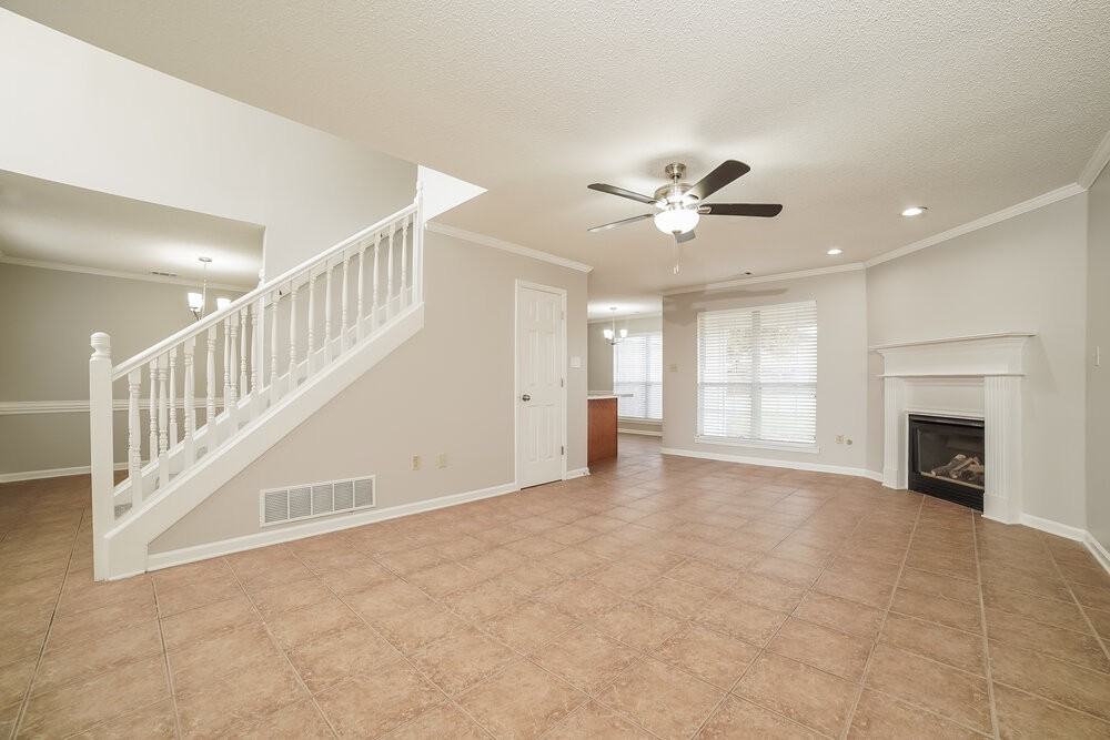 7370 Wendy Way - Photo 5 of 17