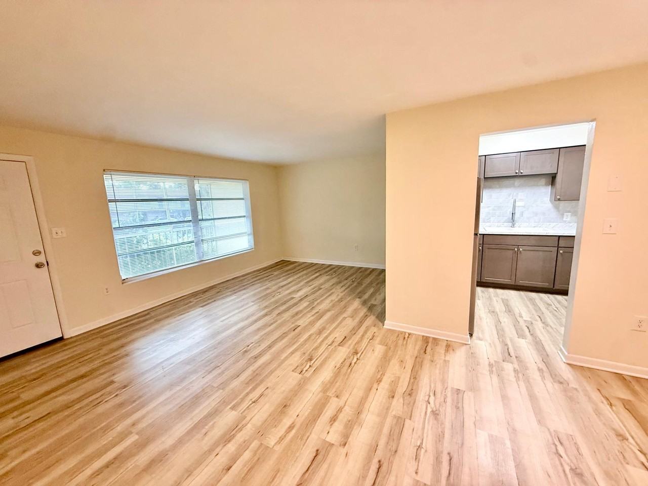 713 Lembo Cir #2 - Photo 3 of 14