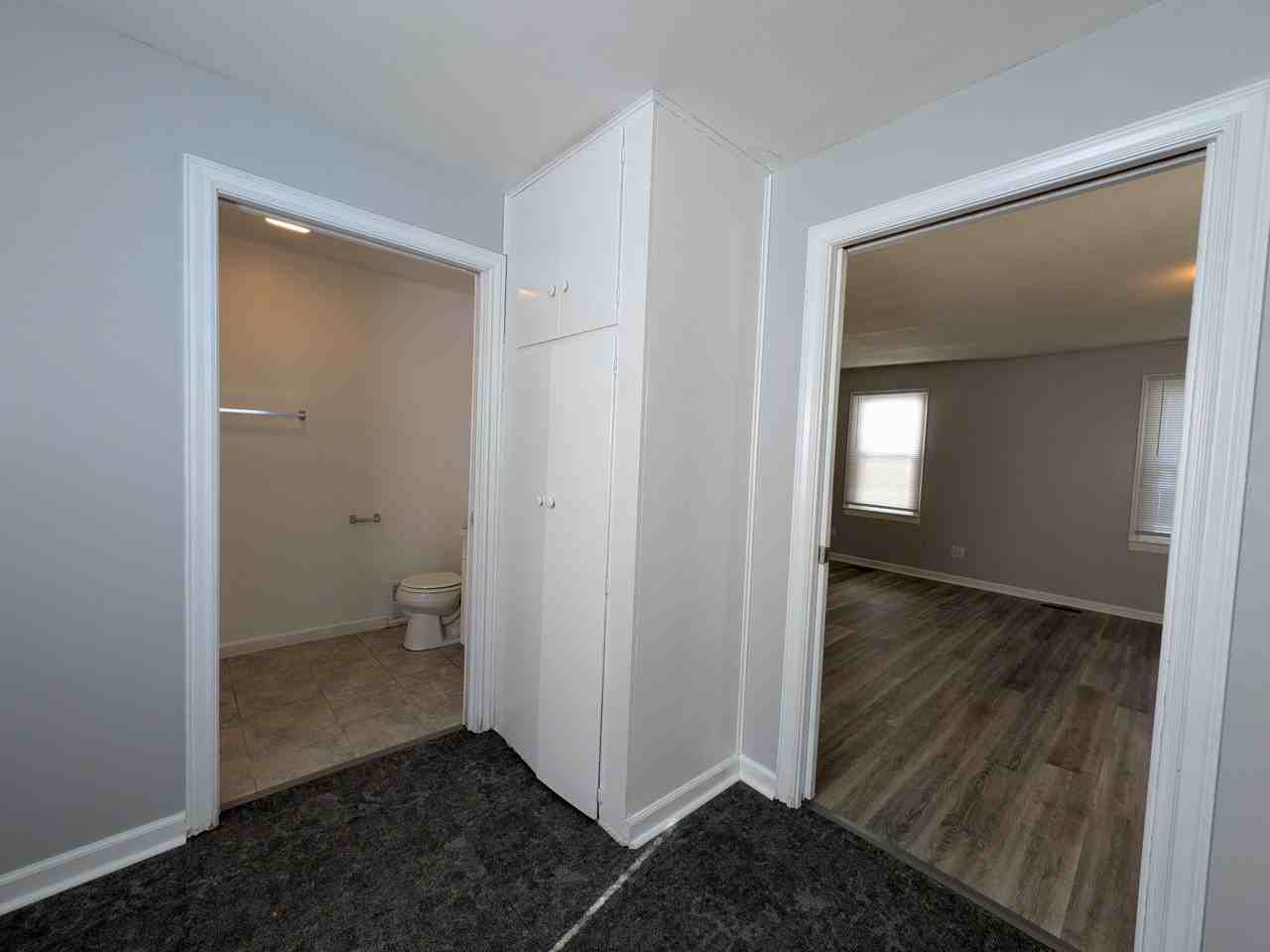 1107 Nw Van Buren St #1 - Photo 7 of 15