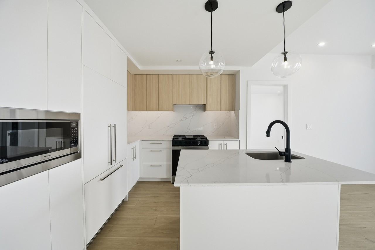 8375 Broadcast Ave Sw - Photo 5 of 45