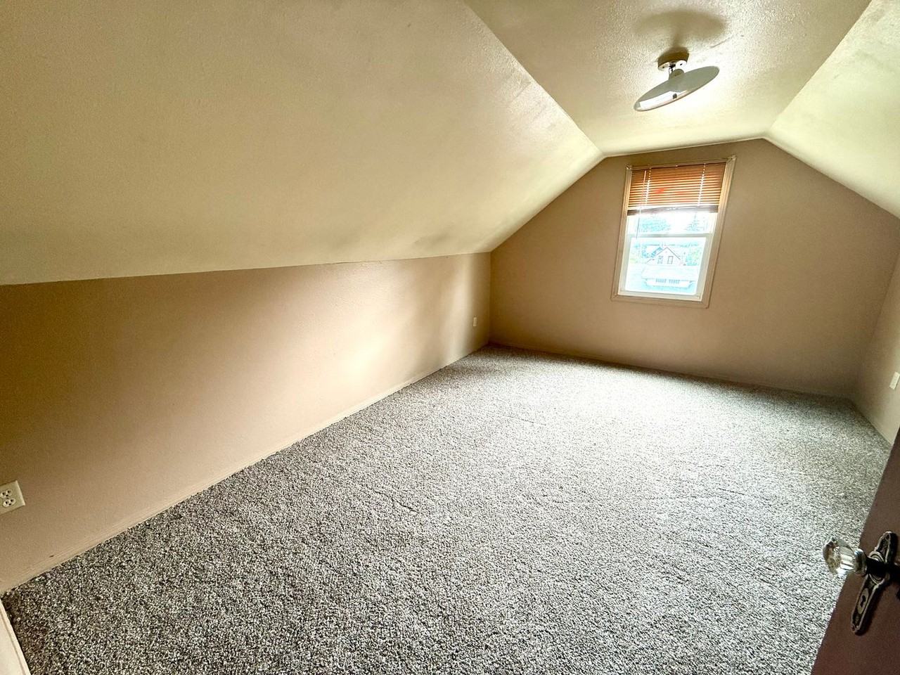 1515 S Norton Avenue (Alpha Team) - Photo 2 of 23
