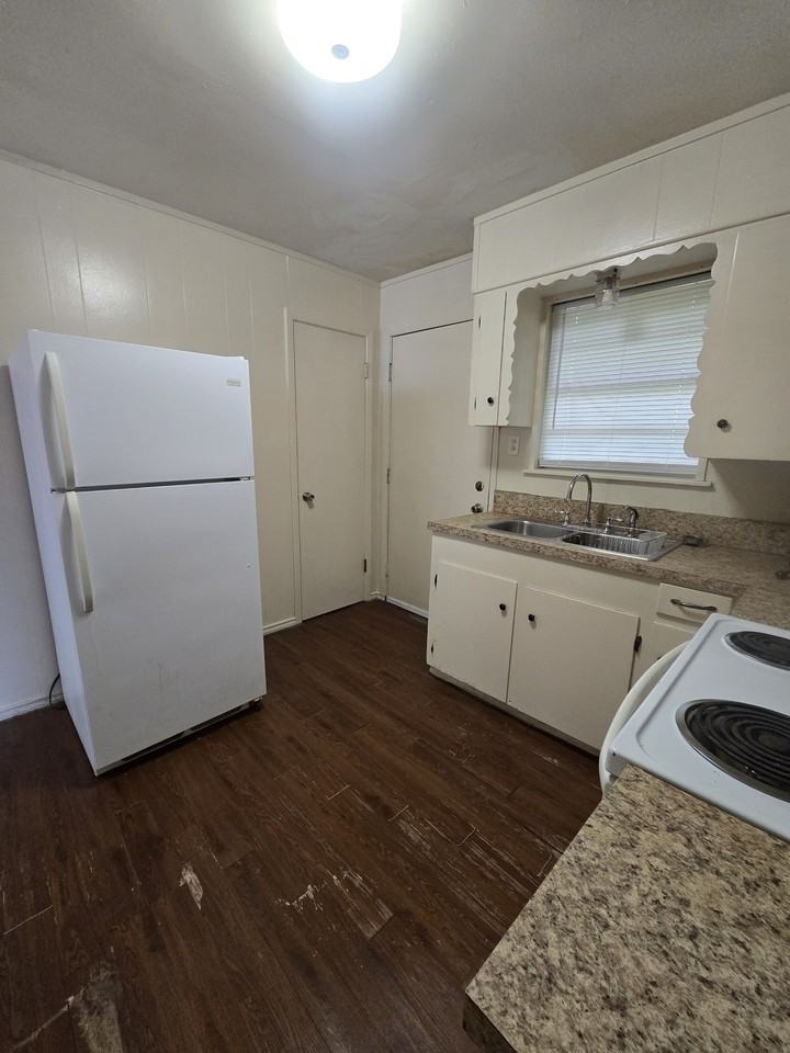 11662 West First AvenueUnit #4 - Photo 4 of 24
