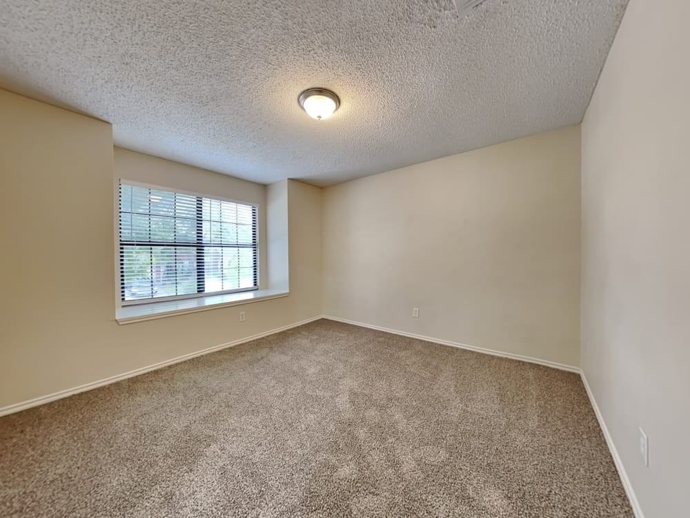 3809 Landings Road - Photo 4 of 6