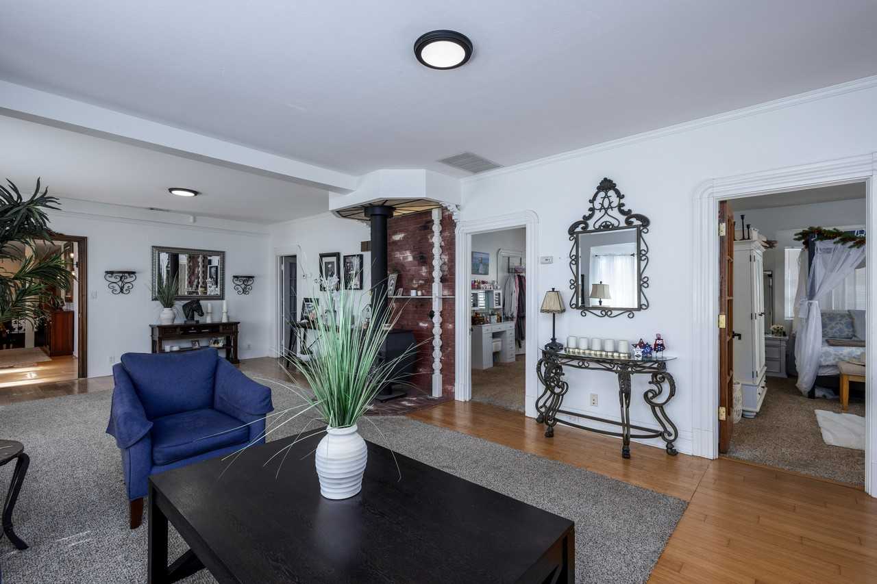 150 Pinal Ave #A - Photo 4 of 22