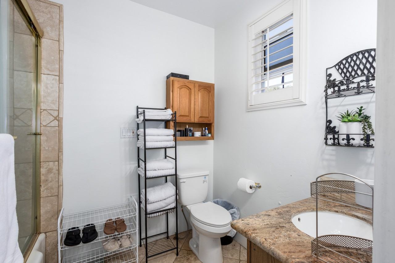 150 Pinal Ave #A - Photo 7 of 22