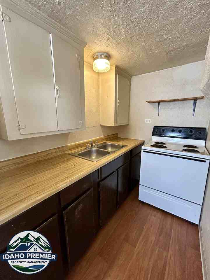 2701 W Rose Hill St #5 - Photo 7 of 12