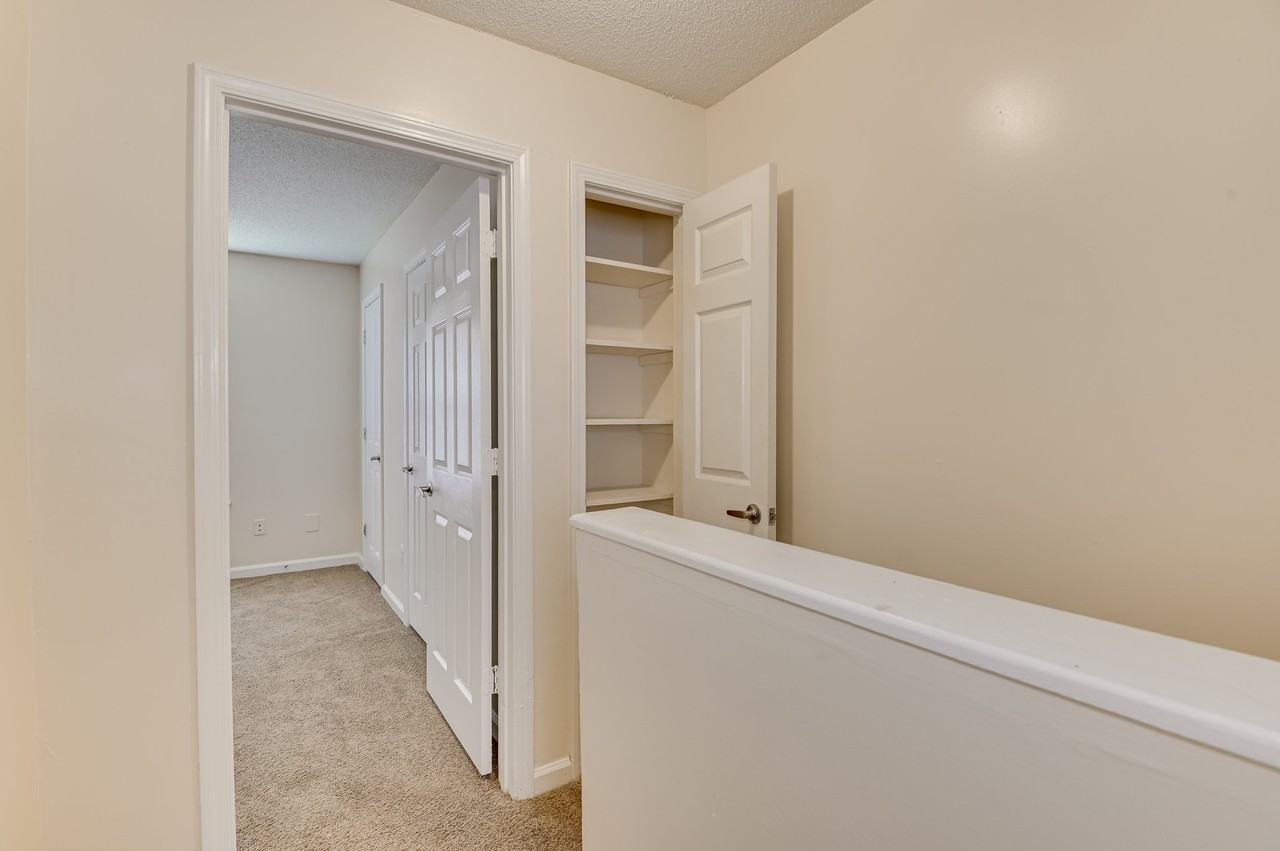 104 Canary St #104 - Photo 5 of 9