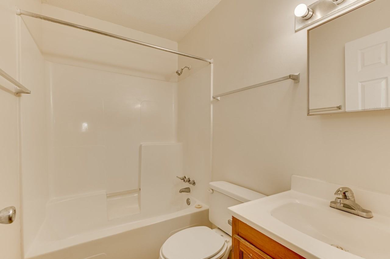 104 Canary St #104 - Photo 6 of 9