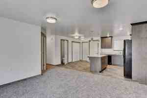 featured image of 951 Gibbon St #2
