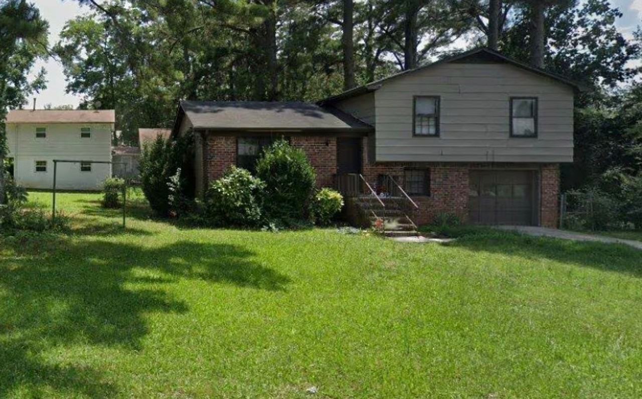 1703 Pheasant Dr - Photo 2 of 3