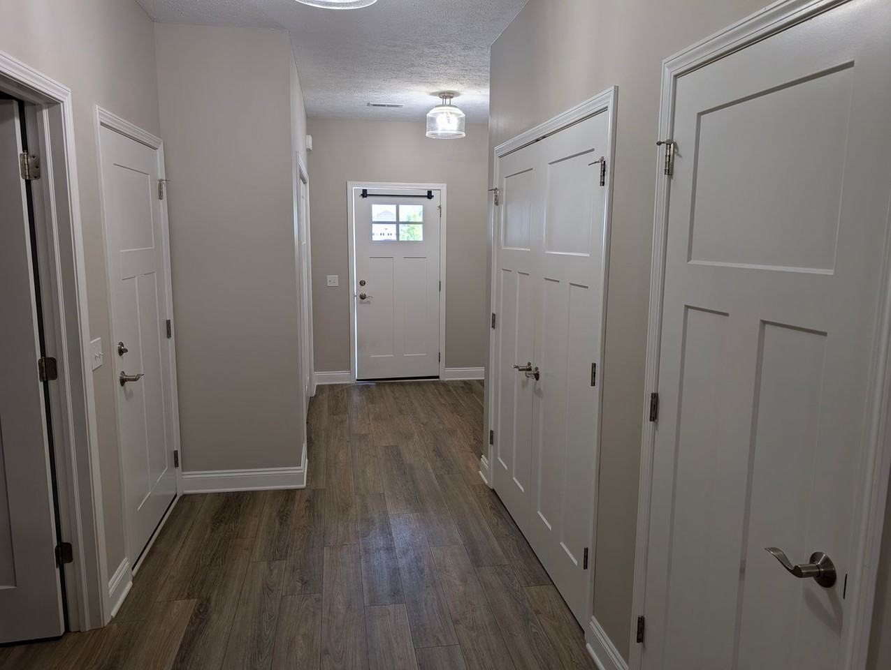 638 Treadway Blvd - Photo 2 of 11