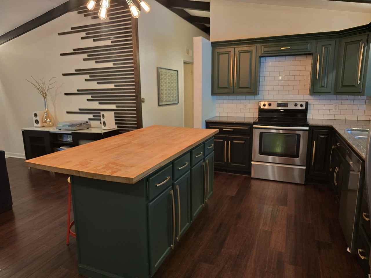 7506 Oak Ln #1 - Photo 7 of 22
