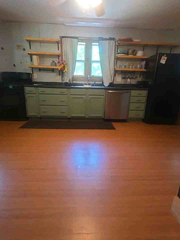 147 Bayou Rd #1 - Photo 3 of 8