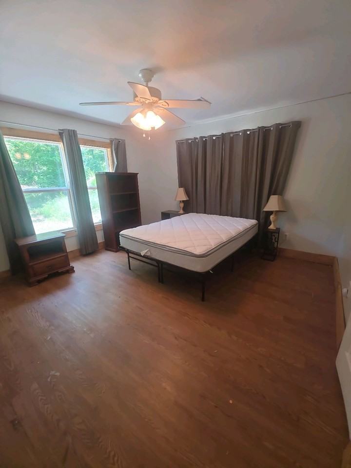 147 Bayou Rd #1 - Photo 5 of 8