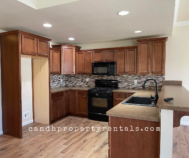 1650 Inverness Drive - 12Unit 12 #12 - Photo 6 of 25