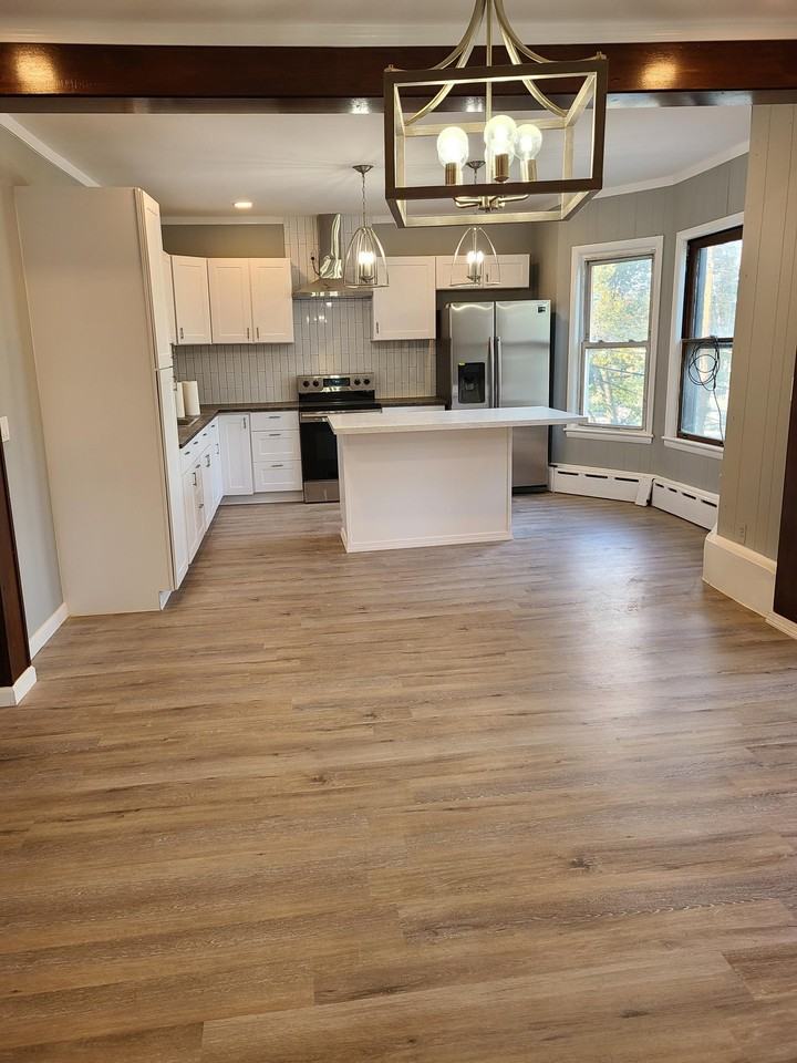1515 Park Ave #2 - Photo 4 of 11