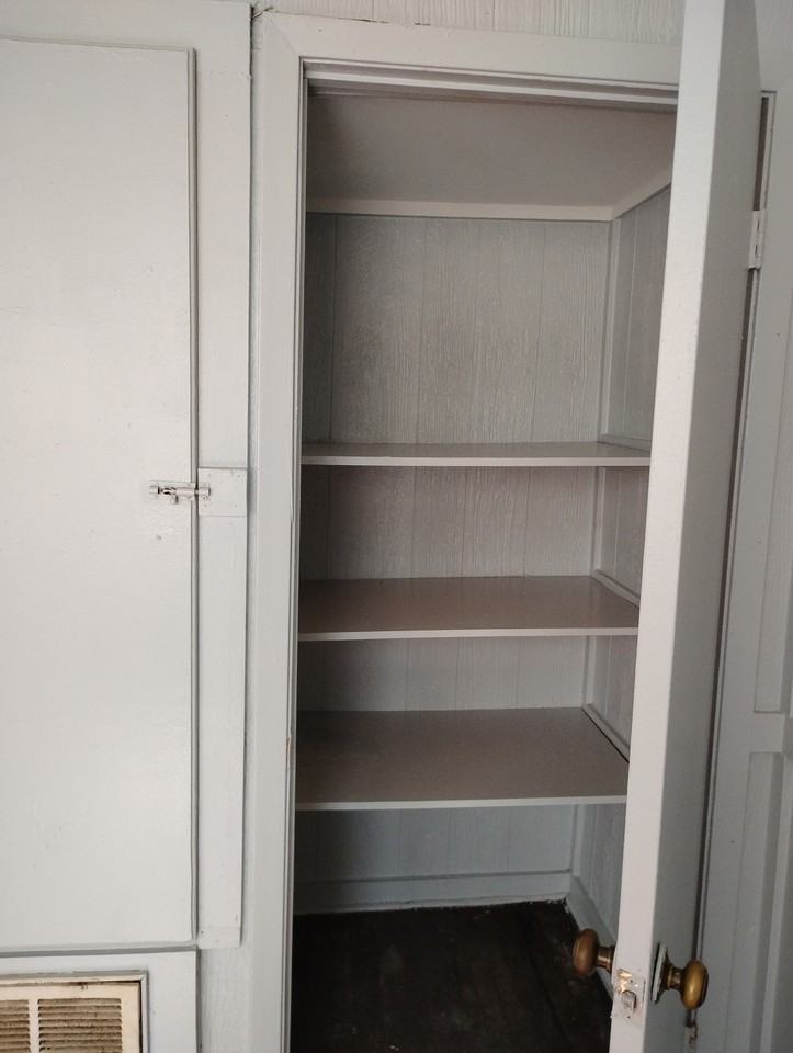822 Edwards St #1 - Photo 5 of 5