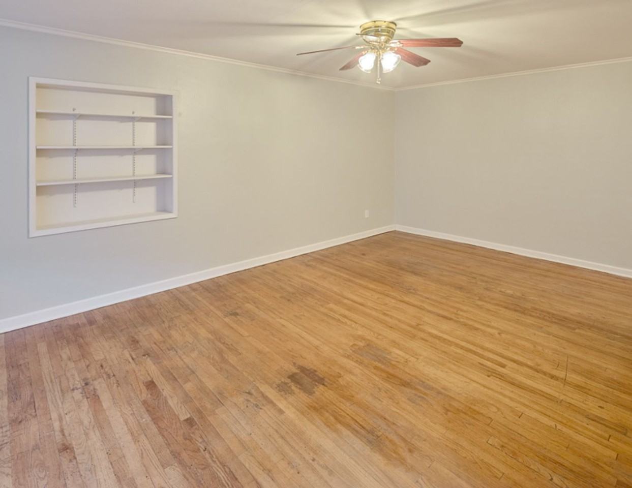 Clermont Apartments - Photo 6 of 21
