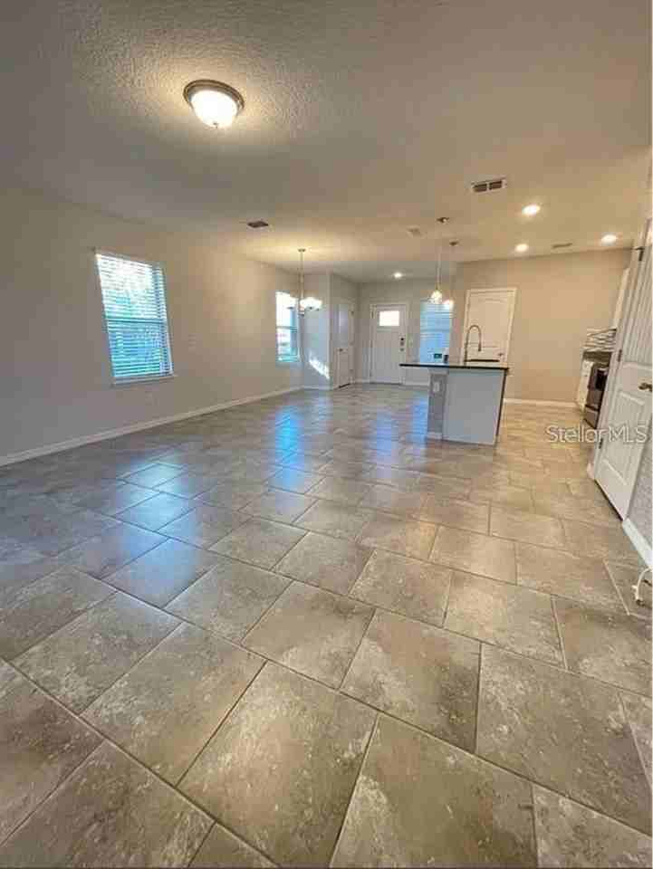 16525 Outter Grove Aly #1 - Photo 4 of 16