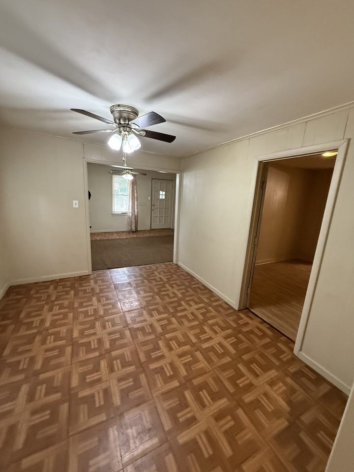 2134 N Norfolk Ave #1 - Photo 2 of 14