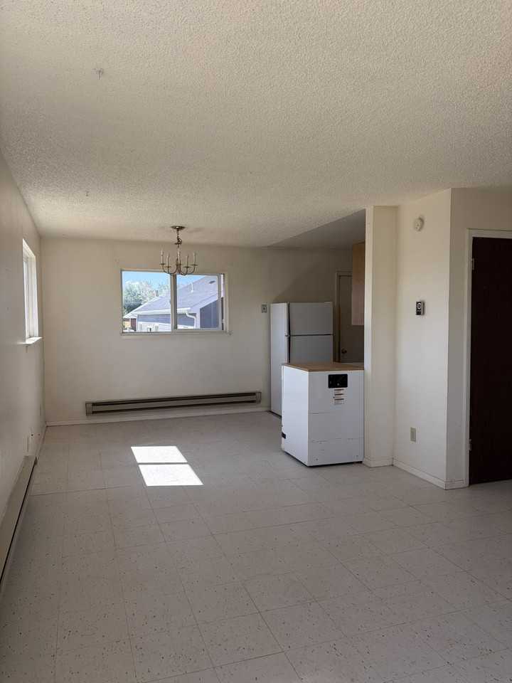 127 N Fillmore St #B - Photo 3 of 10