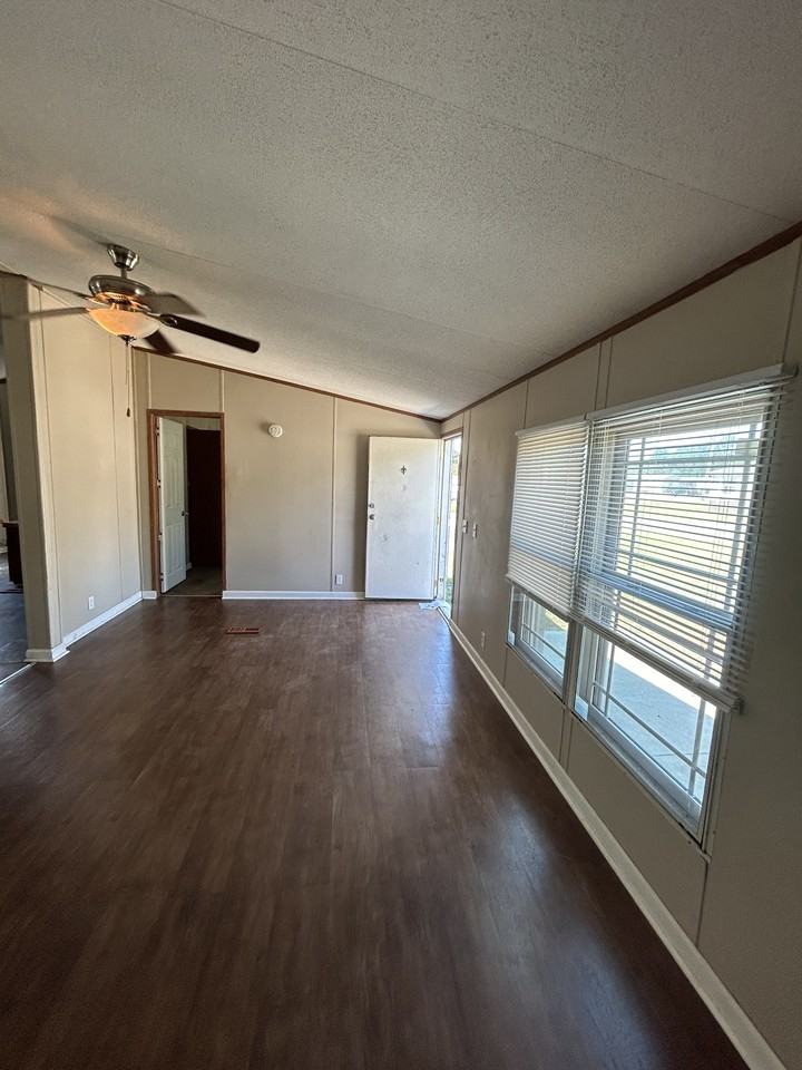 191 Zackary St #1 - Photo 2 of 20