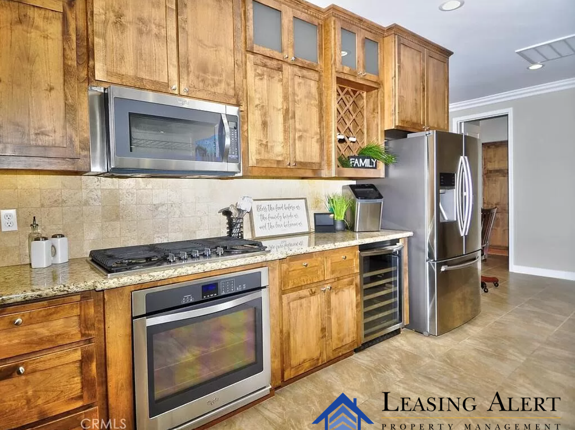 2526 Coburn Ln #1 - Photo 7 of 29