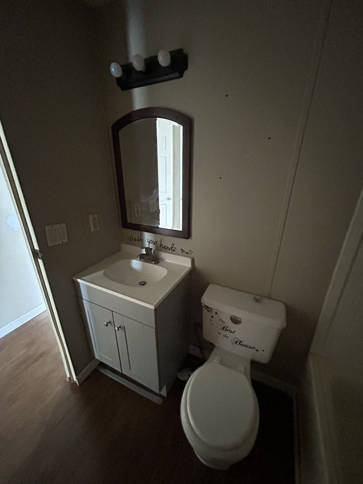 105 Richie St #1 - Photo 4 of 8