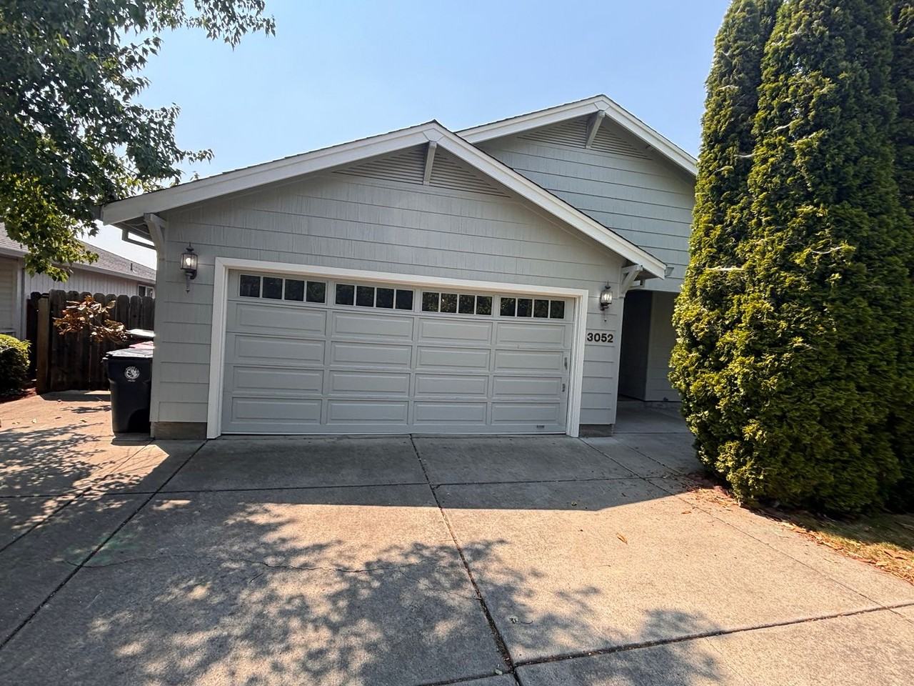 3052 Gary Dr - Photo 5 of 31