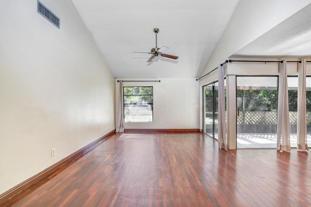 4504 Stonehenge Rd #1 - Photo 2 of 9