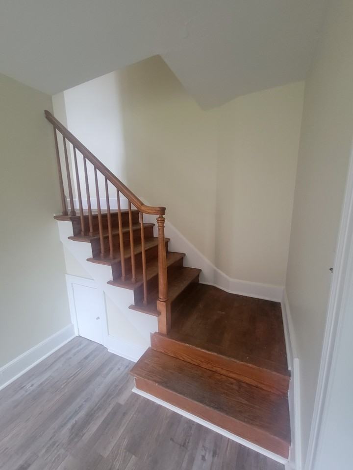 306 Franklin St #B - Photo 5 of 9