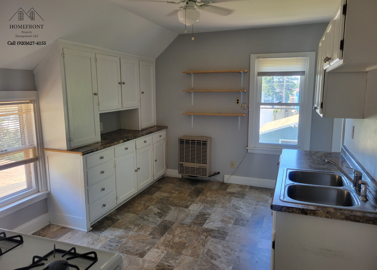 1606 S 13th St Uppr #1606UPPER - Photo 3 of 20