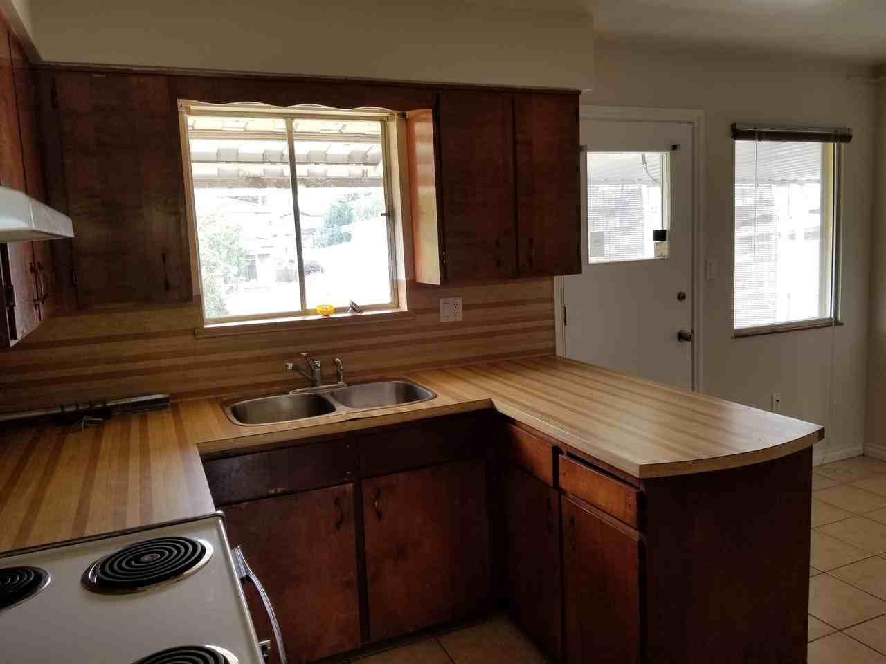 6715 St. Charles Pl #1 - Photo 5 of 19