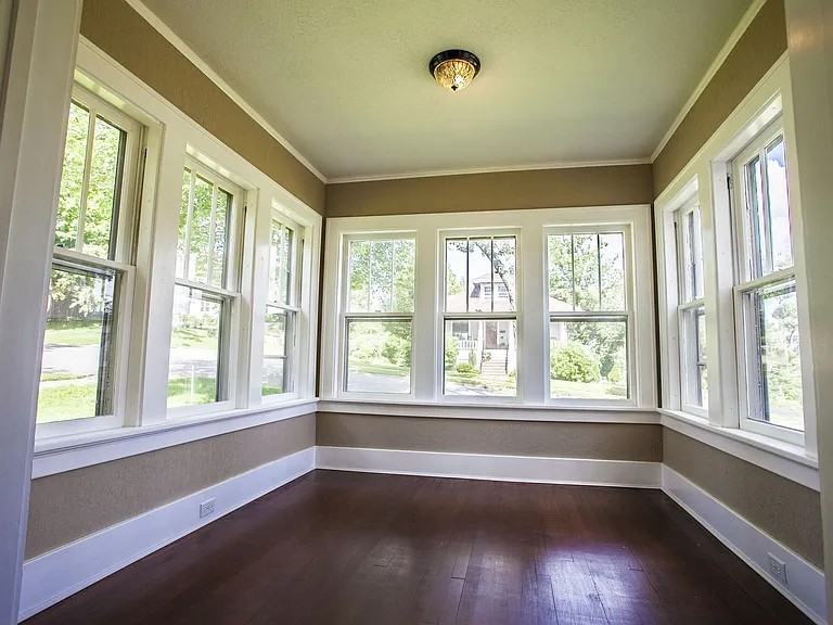 829 Chicago Ave #1 - Photo 6 of 13