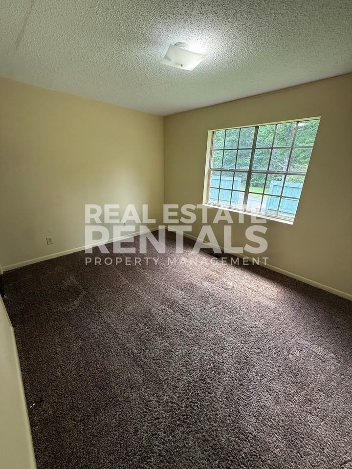 503 Newman Ln #345 - Photo 6 of 9
