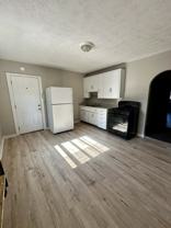 810 E 8th St #C - Photo 1 of 1
