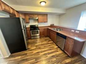 6205 North Astor StreetApt 4 - Photo 1 of 1