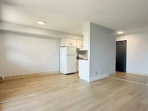 1071 Mcdougall St #405 - Photo 2 of 9